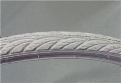Cubierta Rod. 26 x 1.75 DSH Blanca Modelo Confort